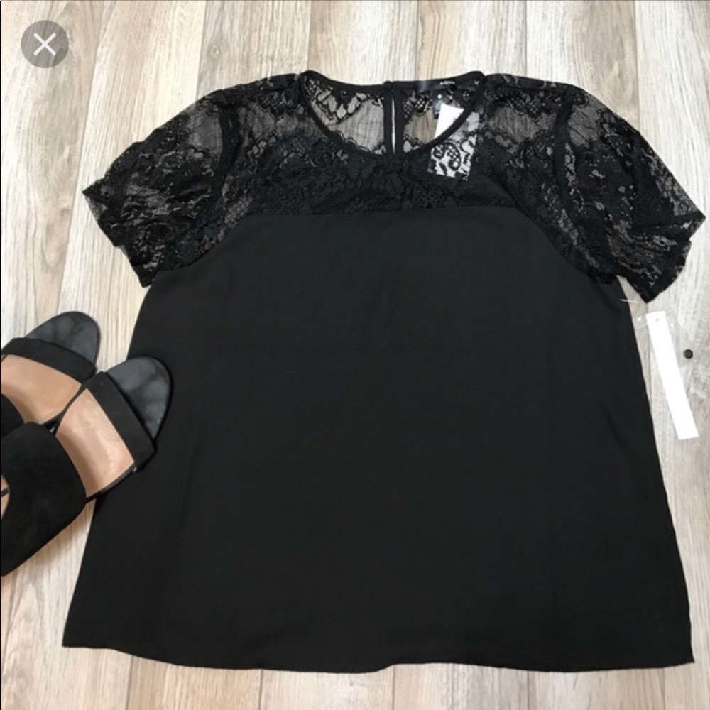 NWT Aqua brand (from Bloomingdales) lace top